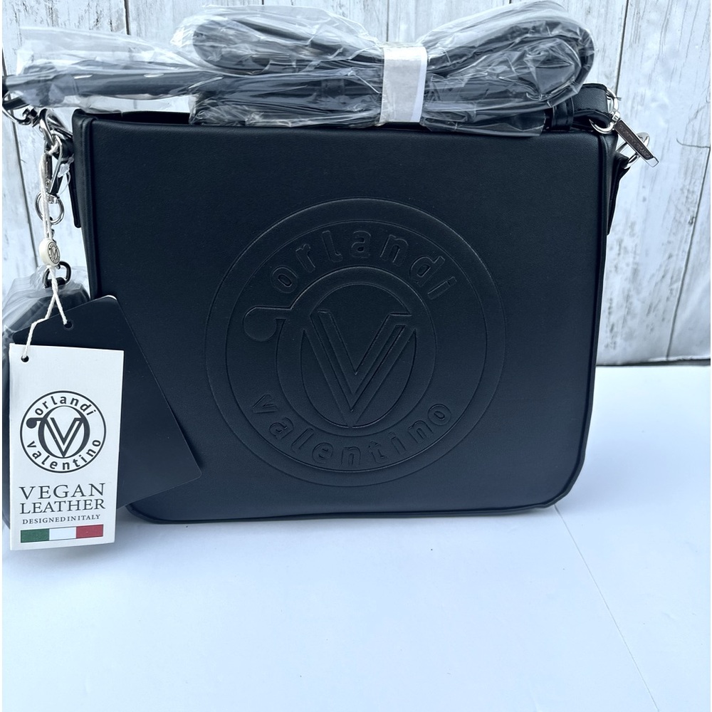 🌼ORLANDI VALENTINO VEGAN LEATHER‎ BLACK BAG
